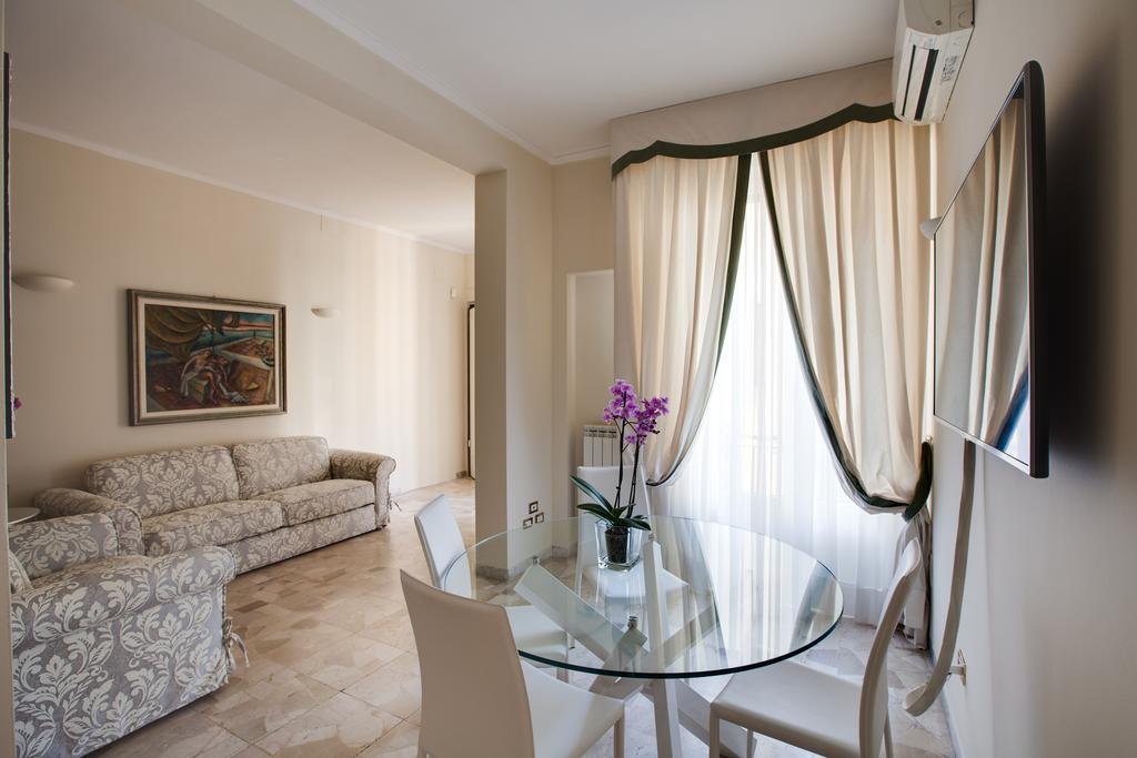 Kometa Suites & Apartments Florence Room photo